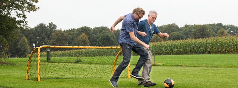 Logeerboerderij Oltvoort voetbalveld